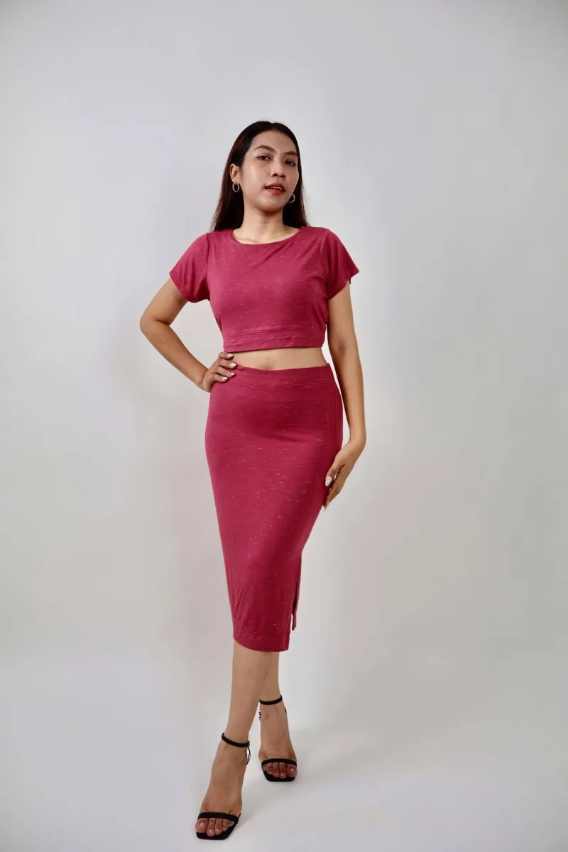 ឈុតសំពត់ និងអាវ ពណ៌ផ្កាឈូកចាស់ - L