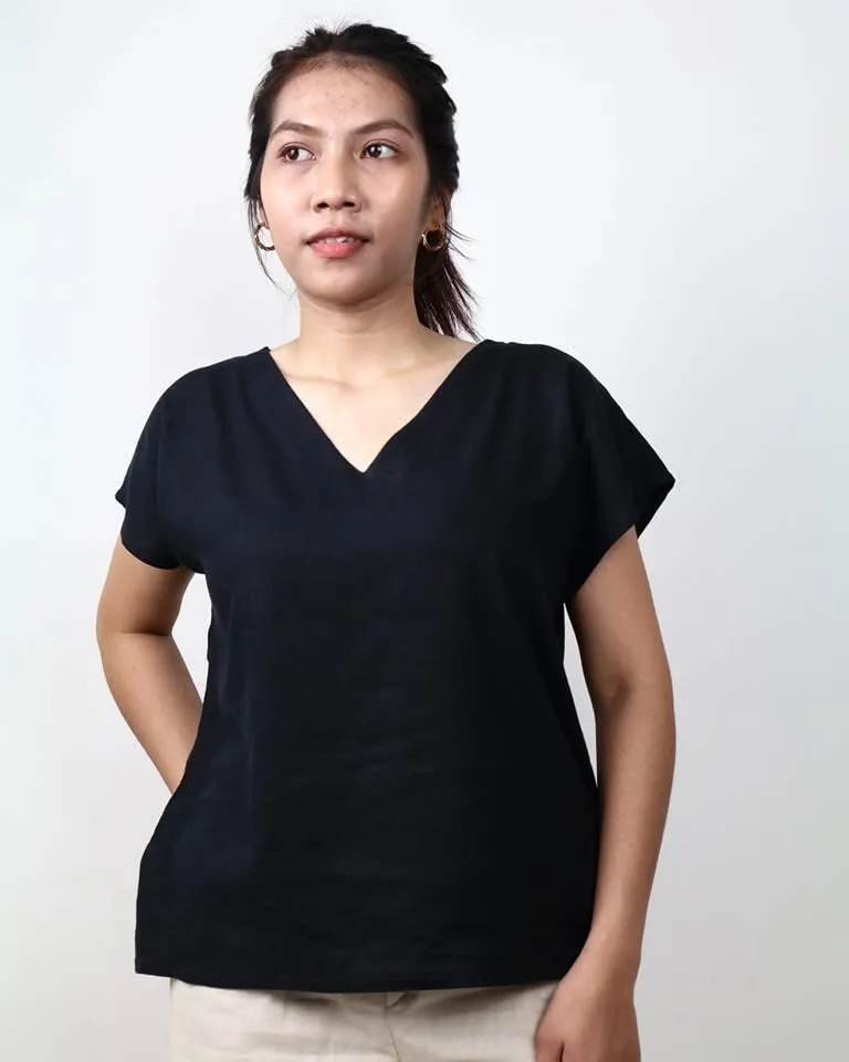 អាវពណ៌ខ្មៅ - XL
