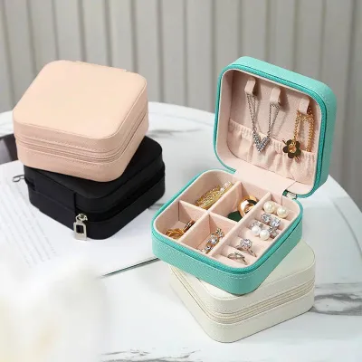 Kabas jewelry box